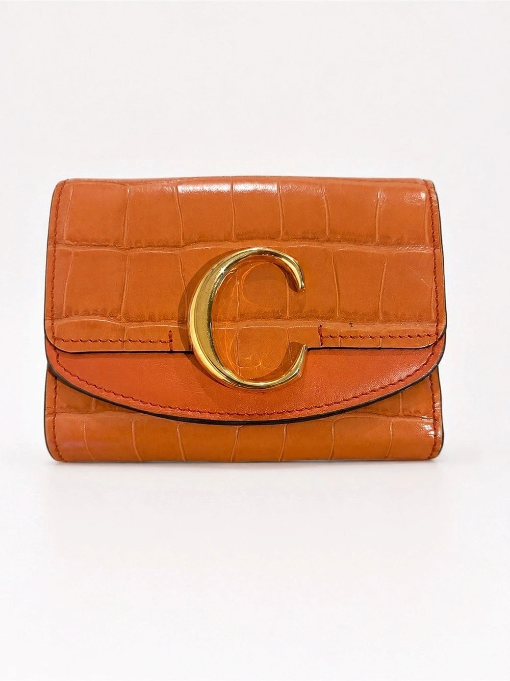 Chloé C Croc-Embossed Leather Trifold Wallet Orange